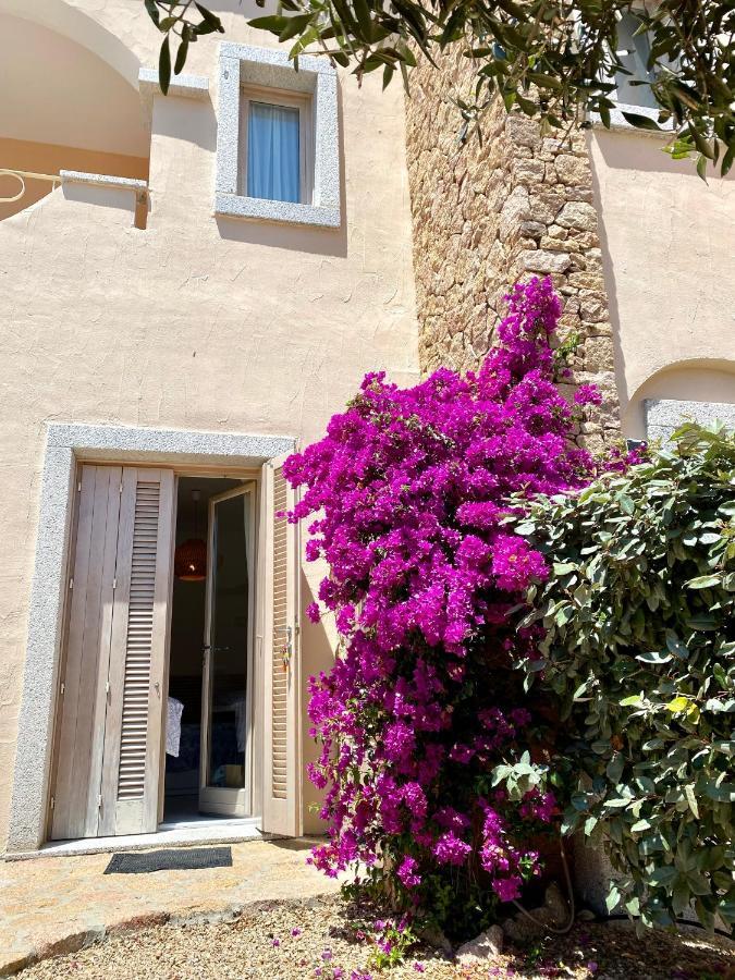 A Punta Tegge Il Mare La Spiaggia Il Tramonto Villa La Maddalena  Eksteriør billede