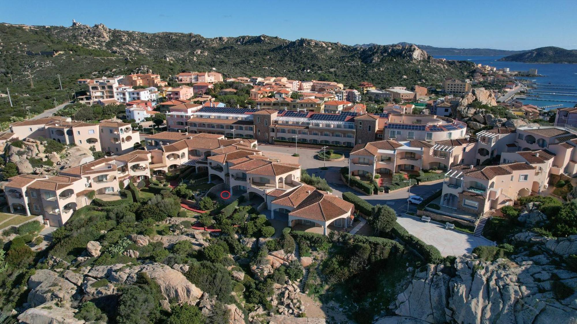 A Punta Tegge Il Mare La Spiaggia Il Tramonto Villa La Maddalena  Eksteriør billede